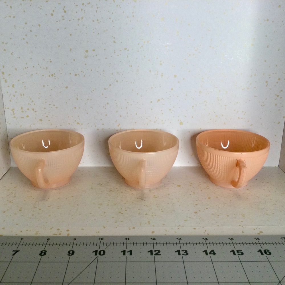 Dominion Glass - Pink Saguenay Pattern, Trio of Cups - Picture 3 of 9